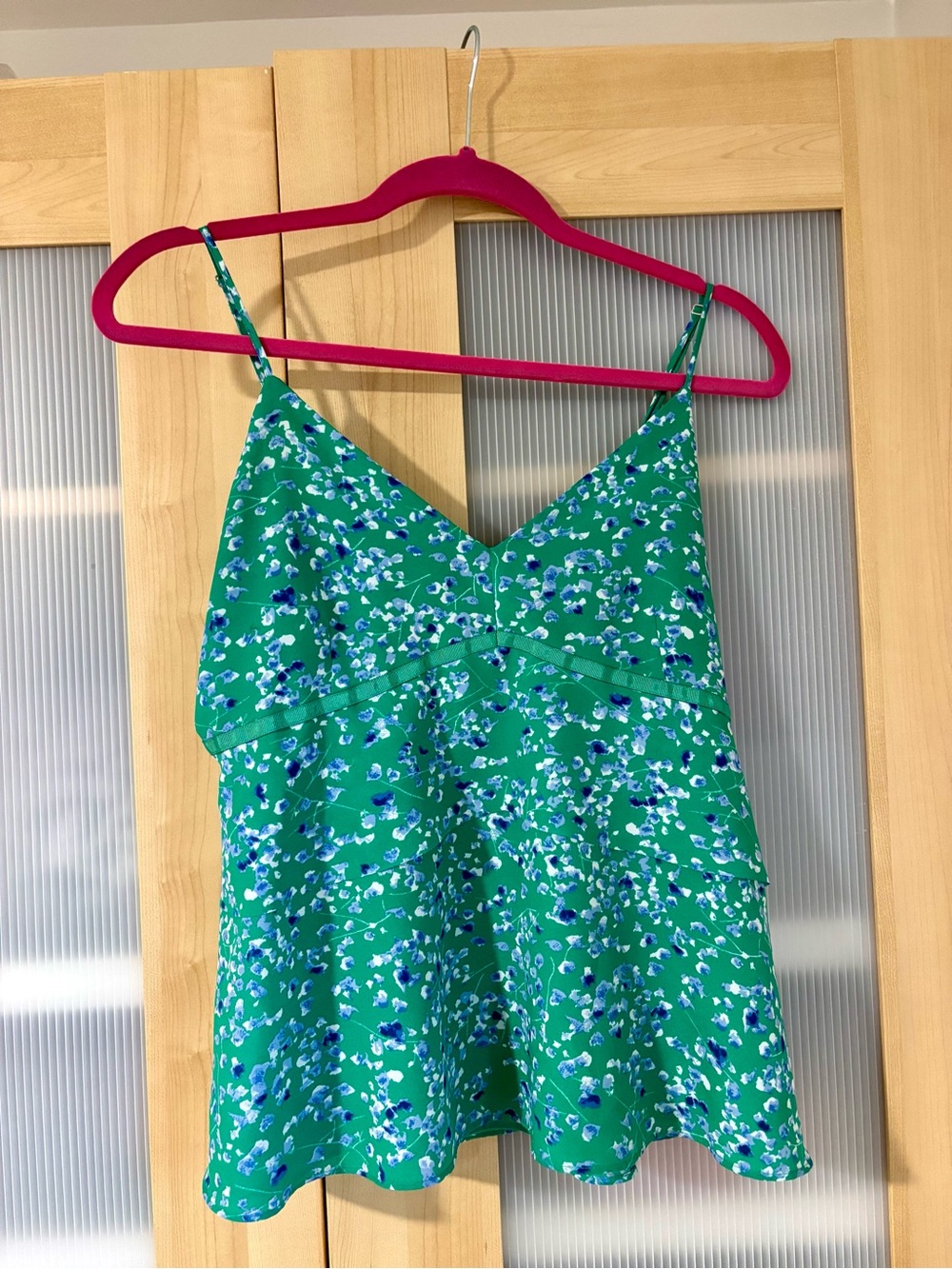 4/$15 Banana Republic Green Floral Spaghetti Strap Cami Top Sz 6, EUC